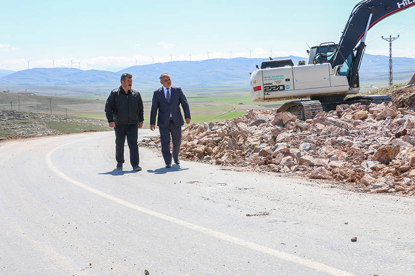GÖYNÜK YOLU DÜZENLEME ÇALIŞMALARI BAŞLADI